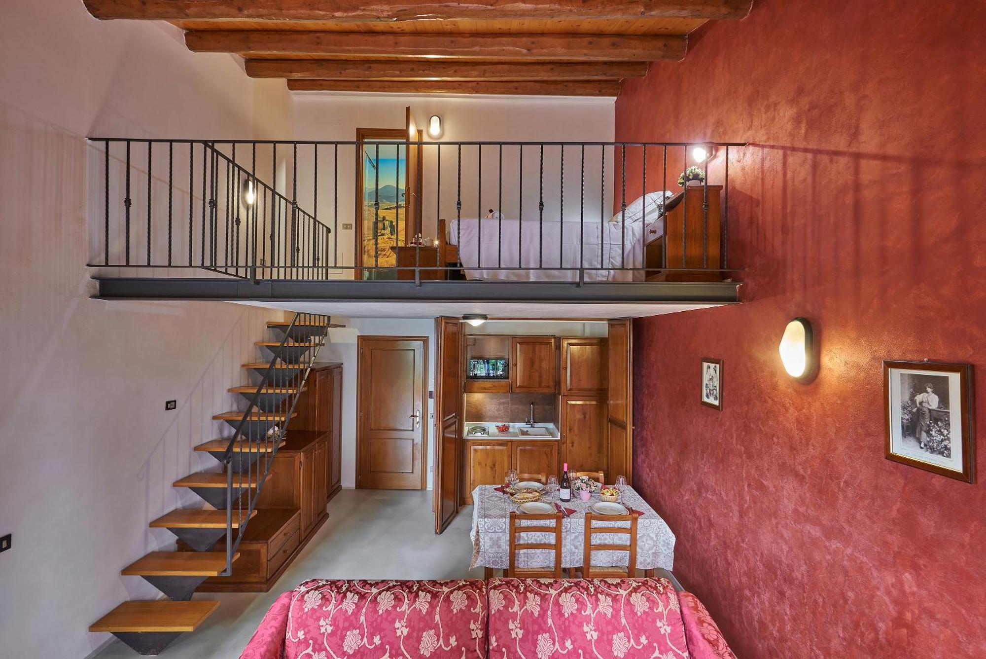 Hotel Casanova - Panoramic And San Quirico dʼOrcia