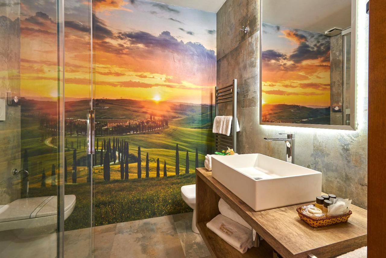Hotel Casanova - Panoramic And San Quirico dʼOrcia