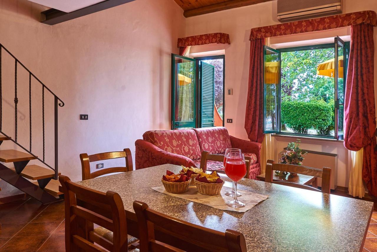 Casanova - Panoramic And Hotel San Quirico dʼOrcia