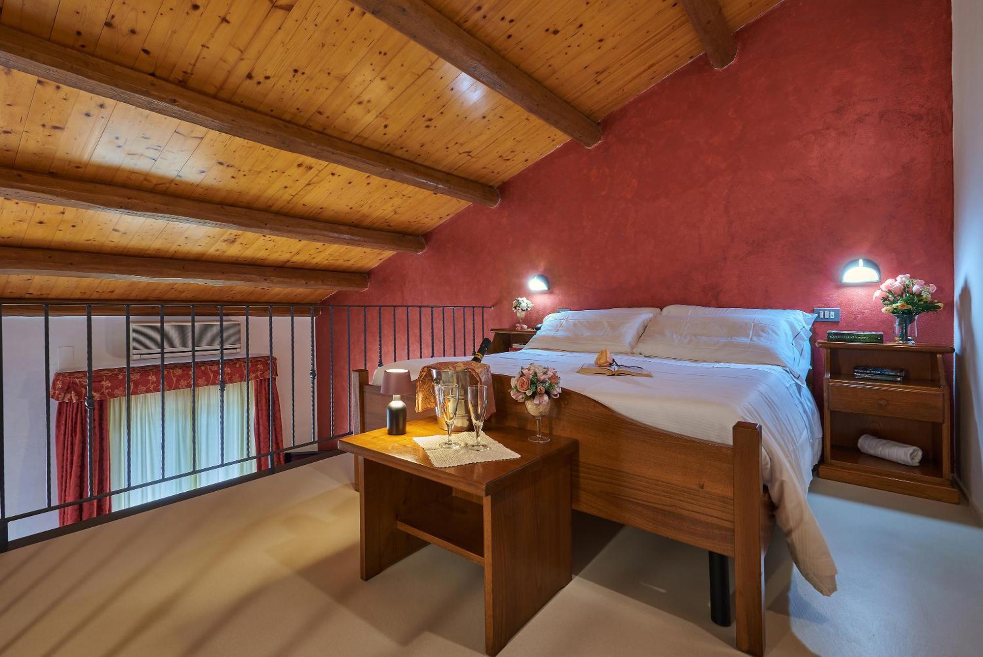 Casanova - Panoramic And Hotel San Quirico dʼOrcia