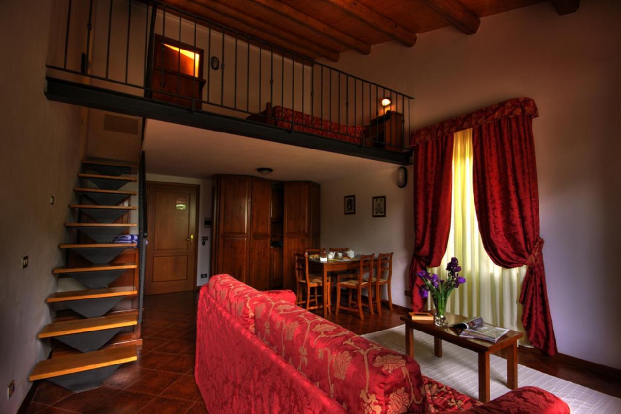 Casanova - Panoramic And Hotel San Quirico dʼOrcia